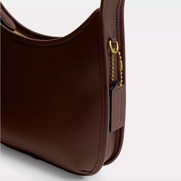 Coach Curve Zip - Picture 6 of 6